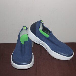 EC LADIES OOFOS RECOVERY SLIP ON SHOES - 9 - NAVY BLUE